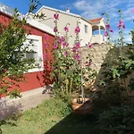 בית נופש Strandnahes Haus Lolinka Mit Schattiger Terrasse By Interhome